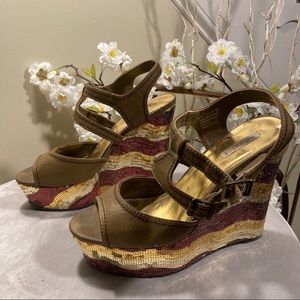 Not Rated Wedge Sequin Heel sz 7.5